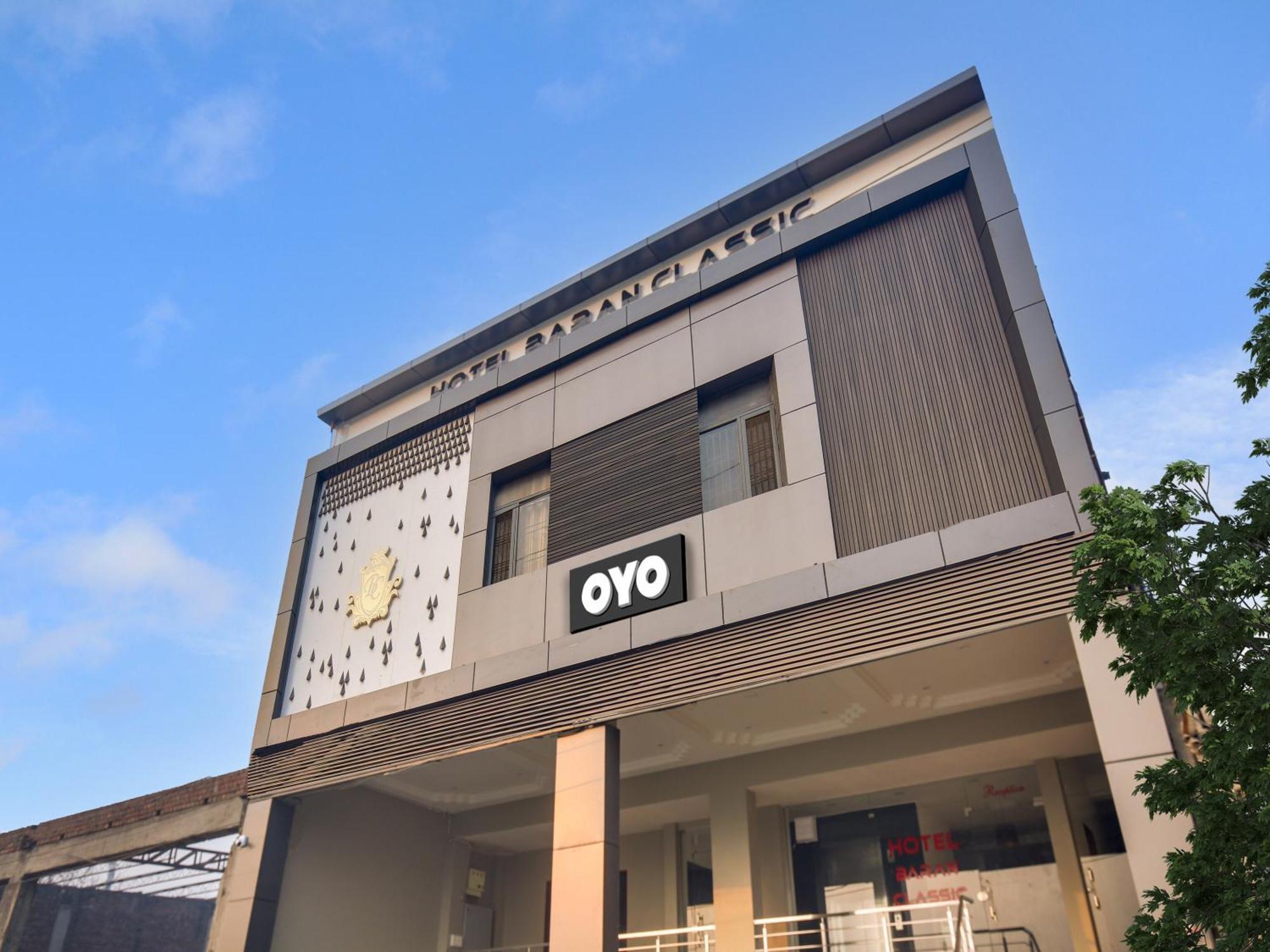 Hotel O Baran Classic Ludhiana Exteriör bild